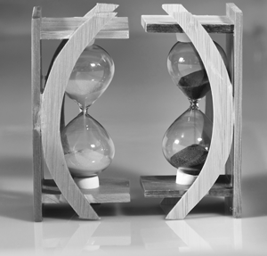 Double Hour Glass. Black & White. Image courtesy of stock.xchng® 