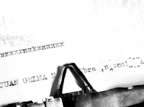 Remington Typewriter. Image courtesy of stock.xchng®