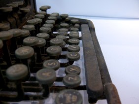 typewriter in profile. Image courtesy of stock.xchng®